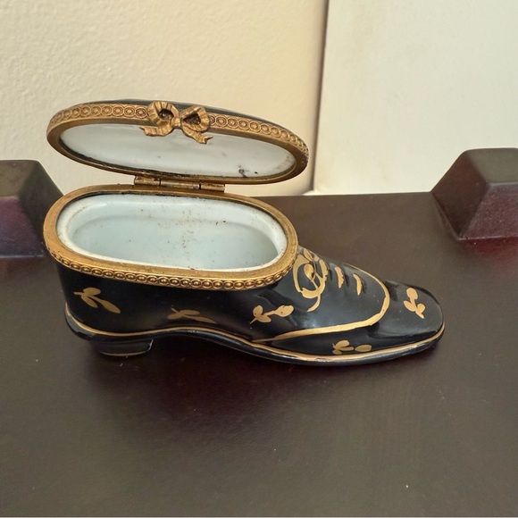 Limoges Black and Gold Shoe Trinket Box